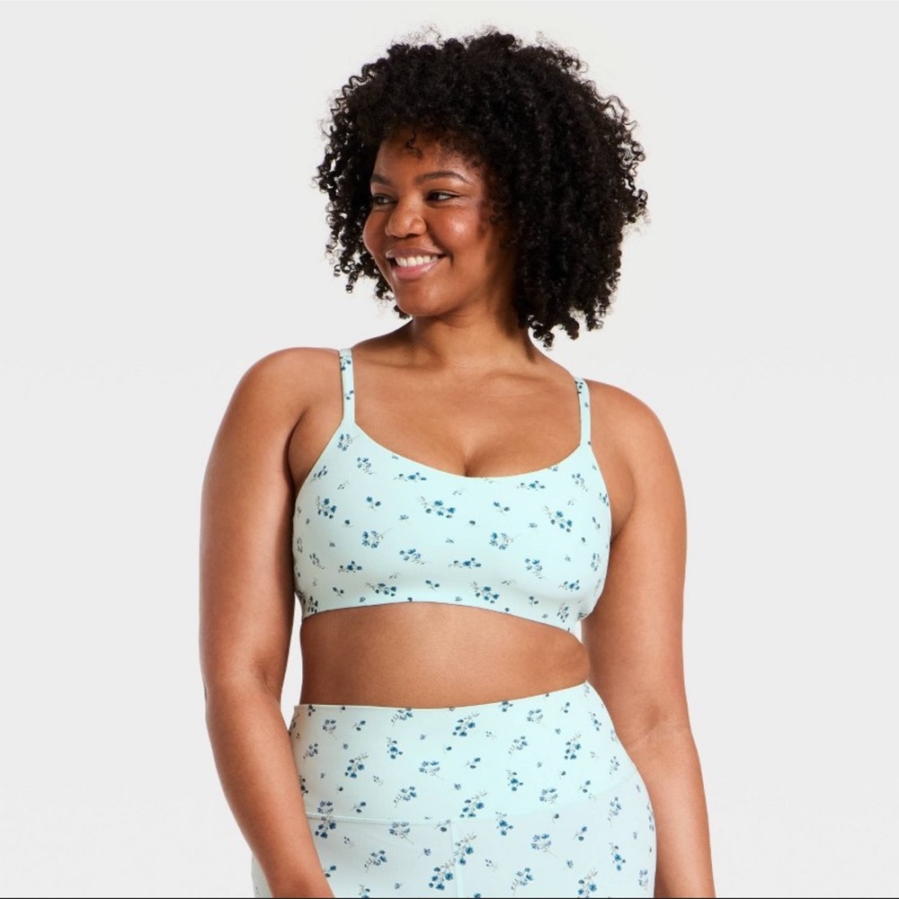 All In Motion Women Everyday Soft Light Support Bra - Light Mint Green All Sizes - Picture 4 of 16